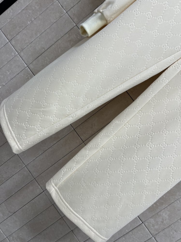 Костюм спортивный женский фото 5