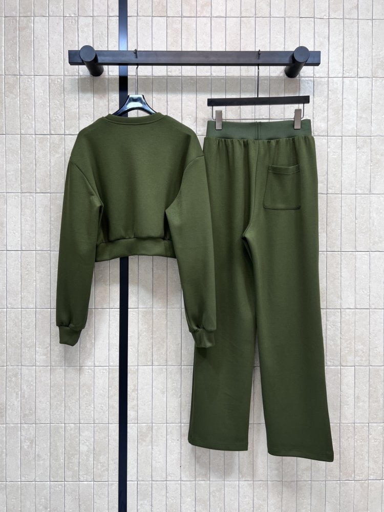 Costume sports female фото 5