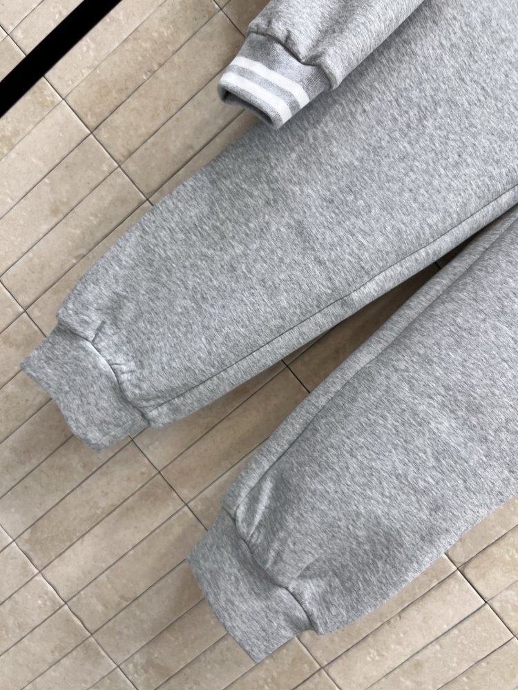 Costume sports female фото 5