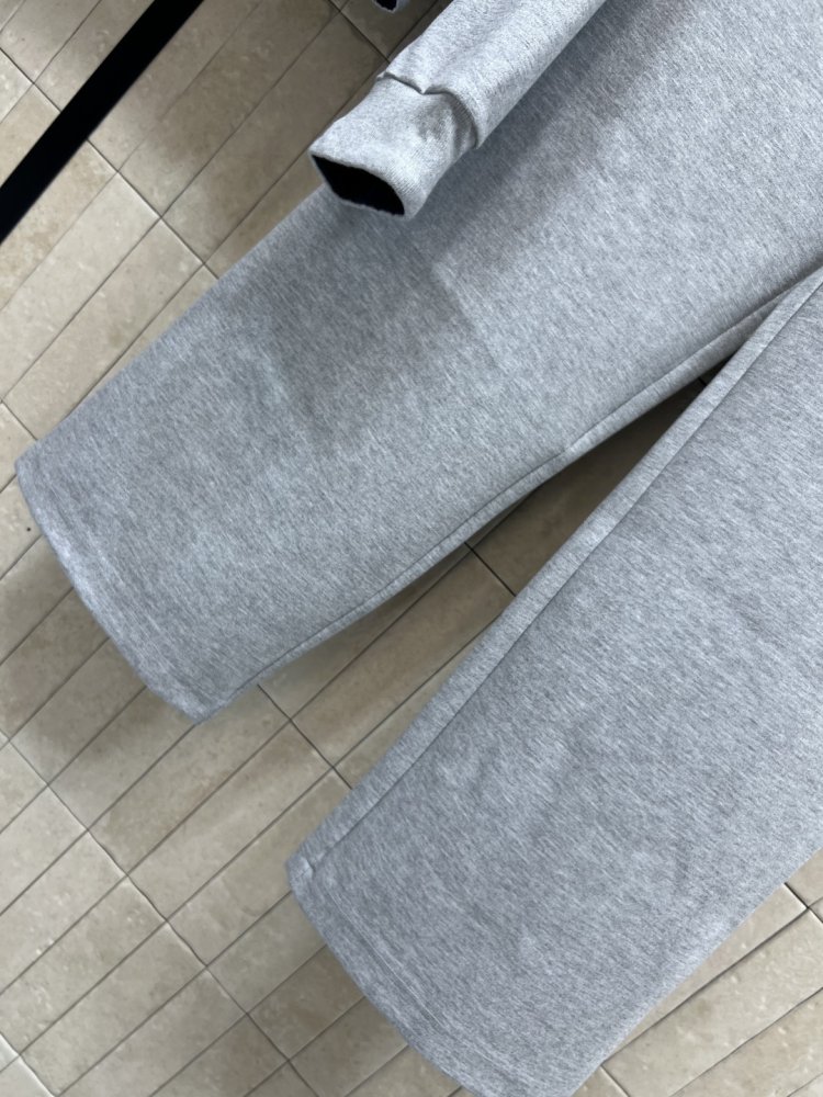 Костюм спортивний жіночий фото 5