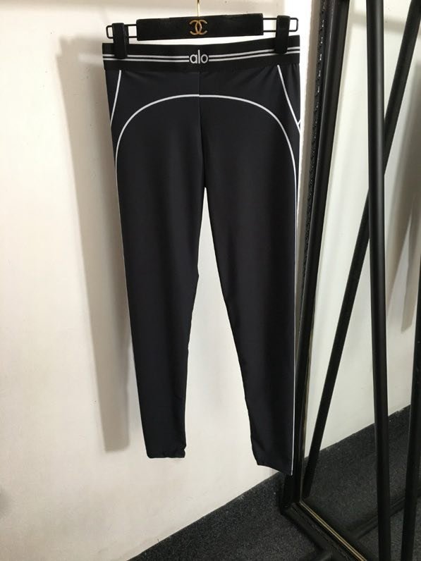 Костюм спортивный женский фото 6