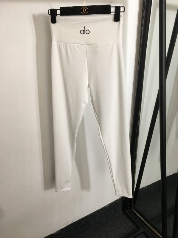 Костюм спортивный женский фото 6