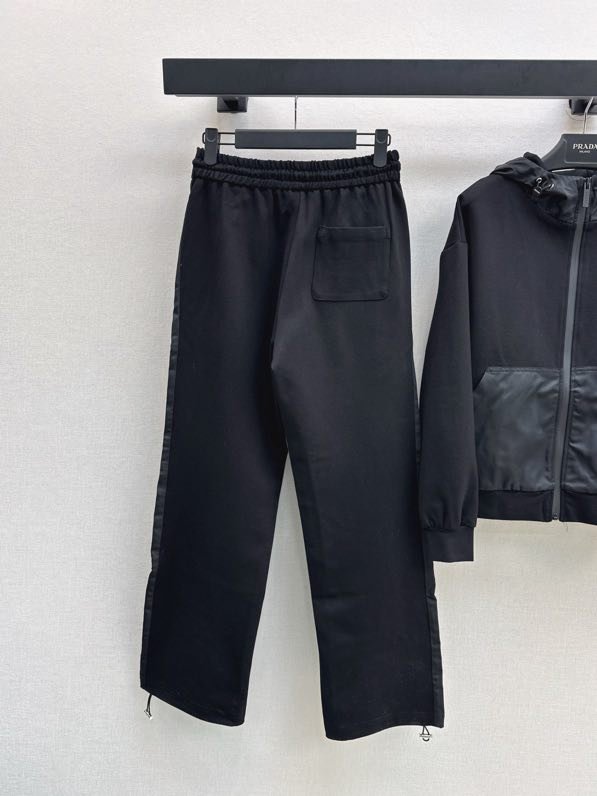 Костюм спортивный женский фото 6