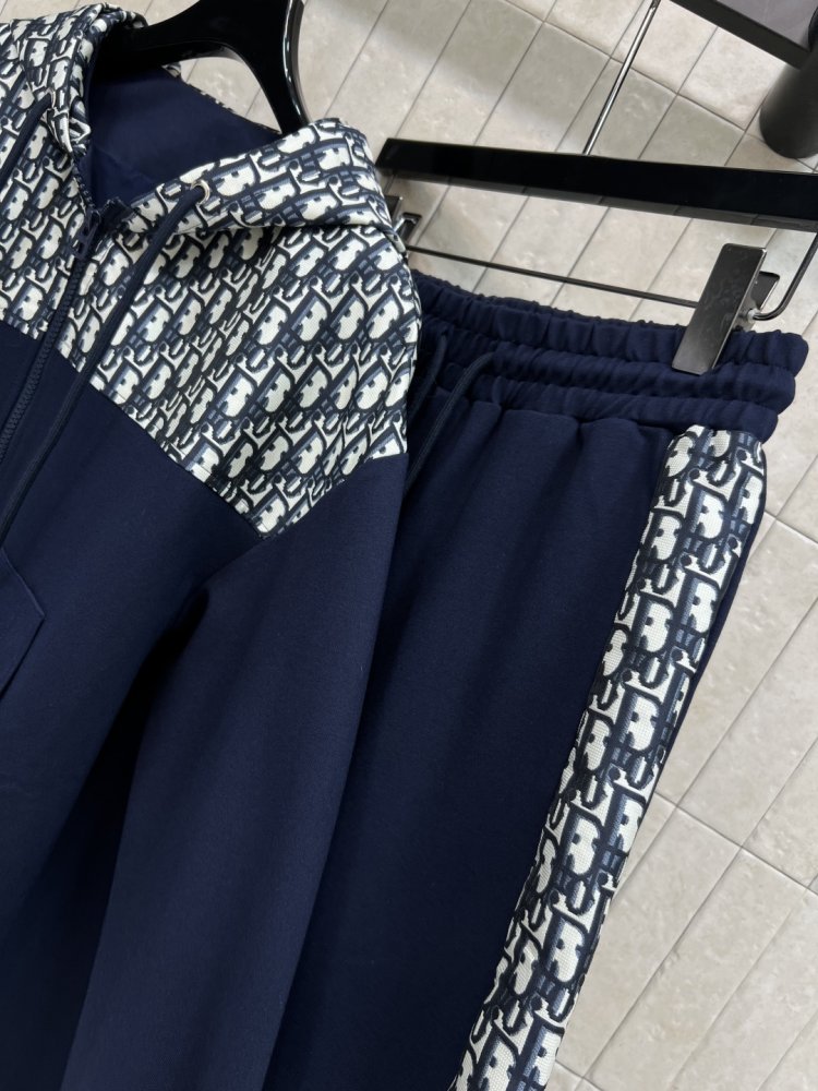 Костюм спортивний жіночий фото 6