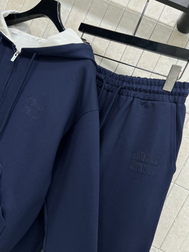 Костюм спортивний жіночий фото 6