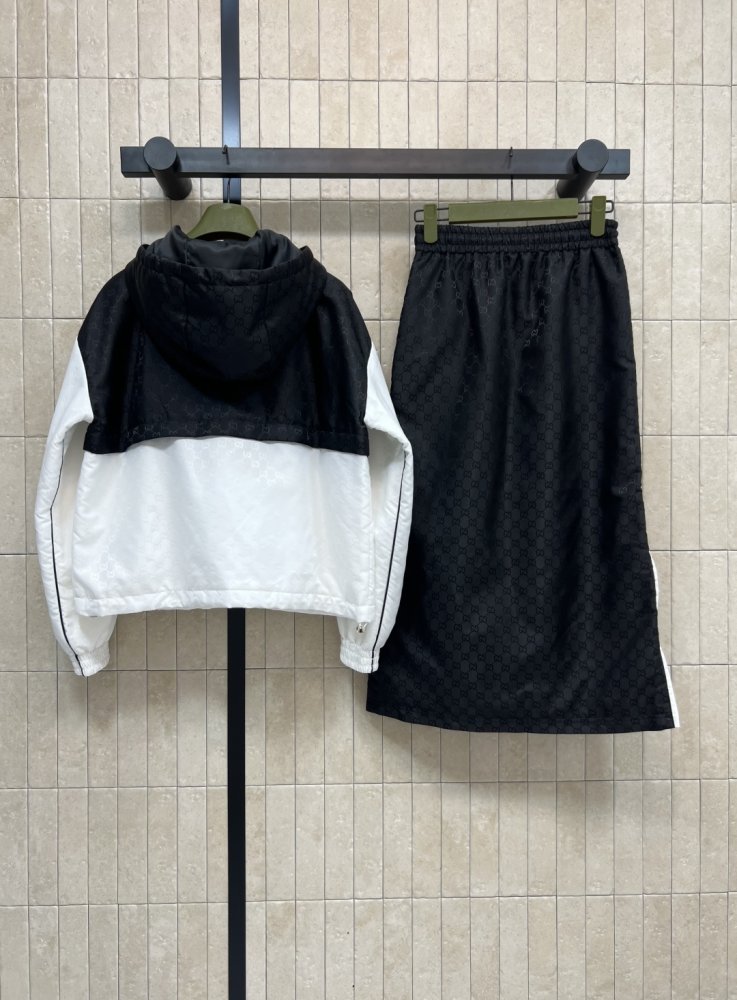 Костюм спортивный женский фото 6