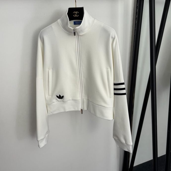 Costume sports female фото 6