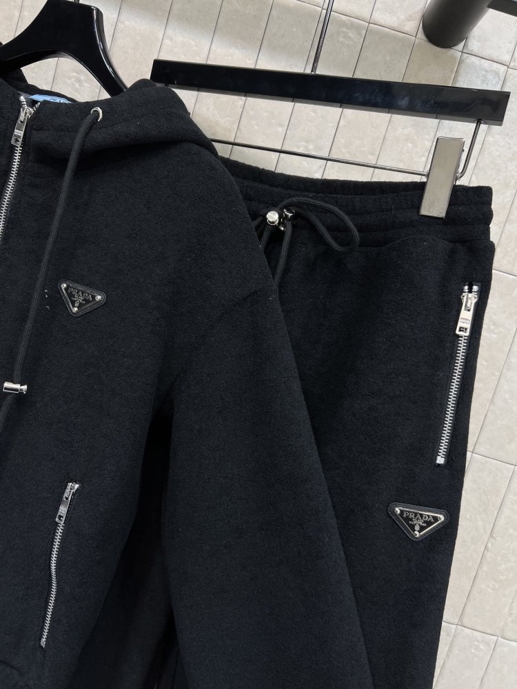 Костюм спортивний жіночий фото 6