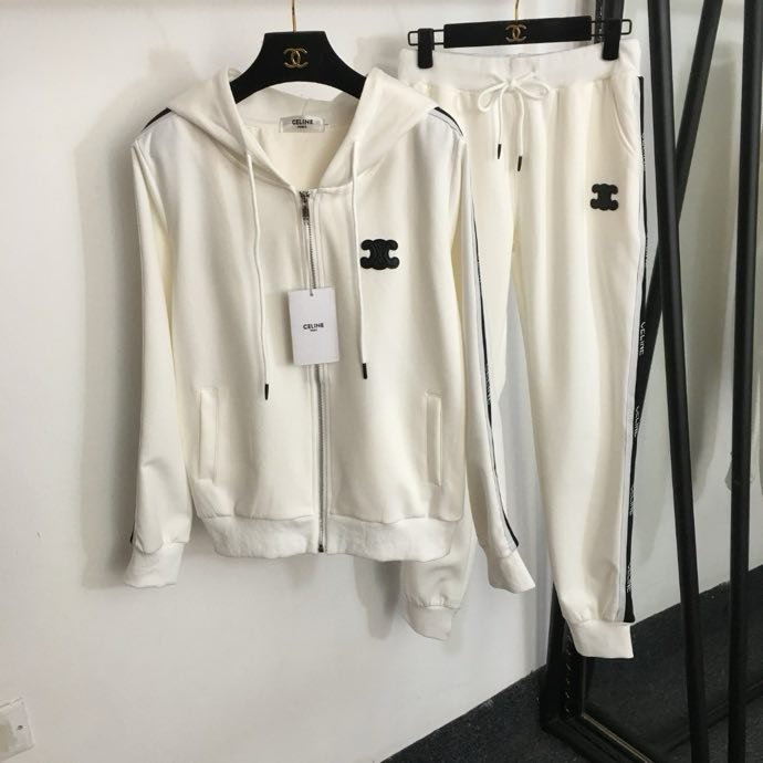 Costume sports female фото 7