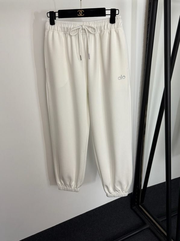 Костюм спортивный женский фото 7