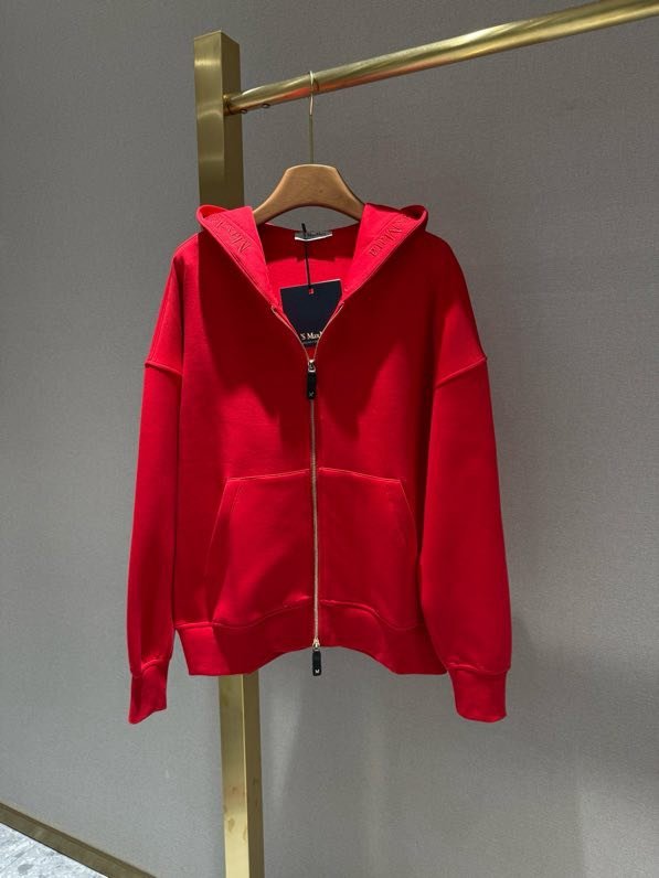 Costume sports female фото 7