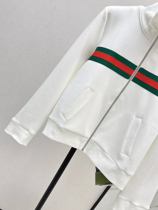 Костюм спортивный женский фото 7