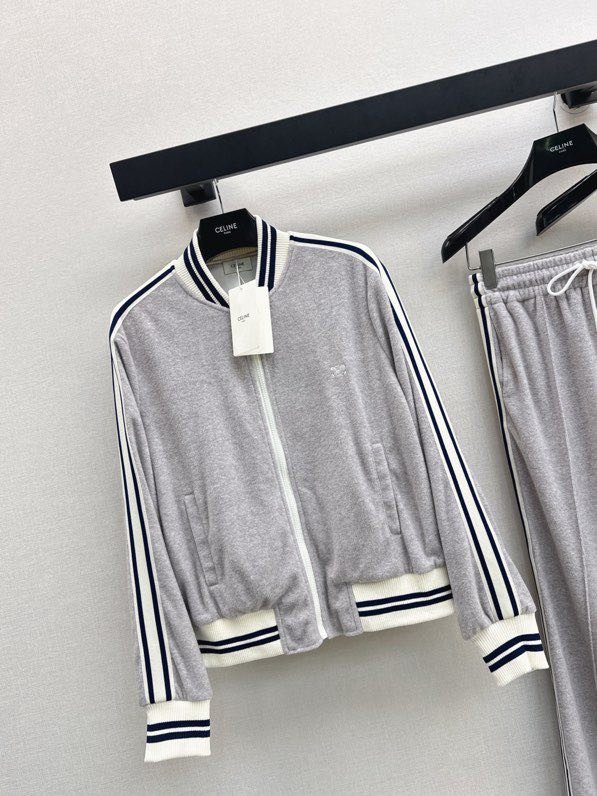 Costume sports female фото 7