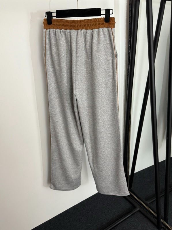 Костюм спортивный женский фото 7