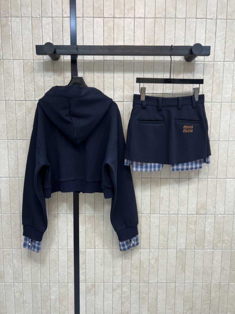 Костюм спортивный женский фото 7