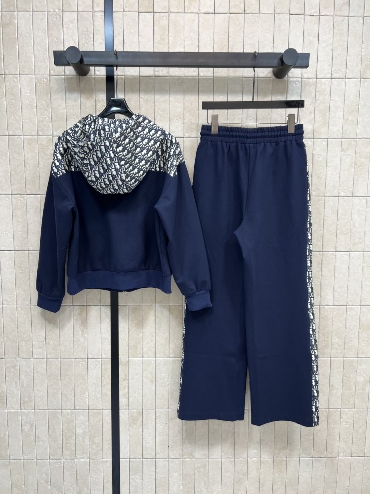 Костюм спортивний жіночий фото 7