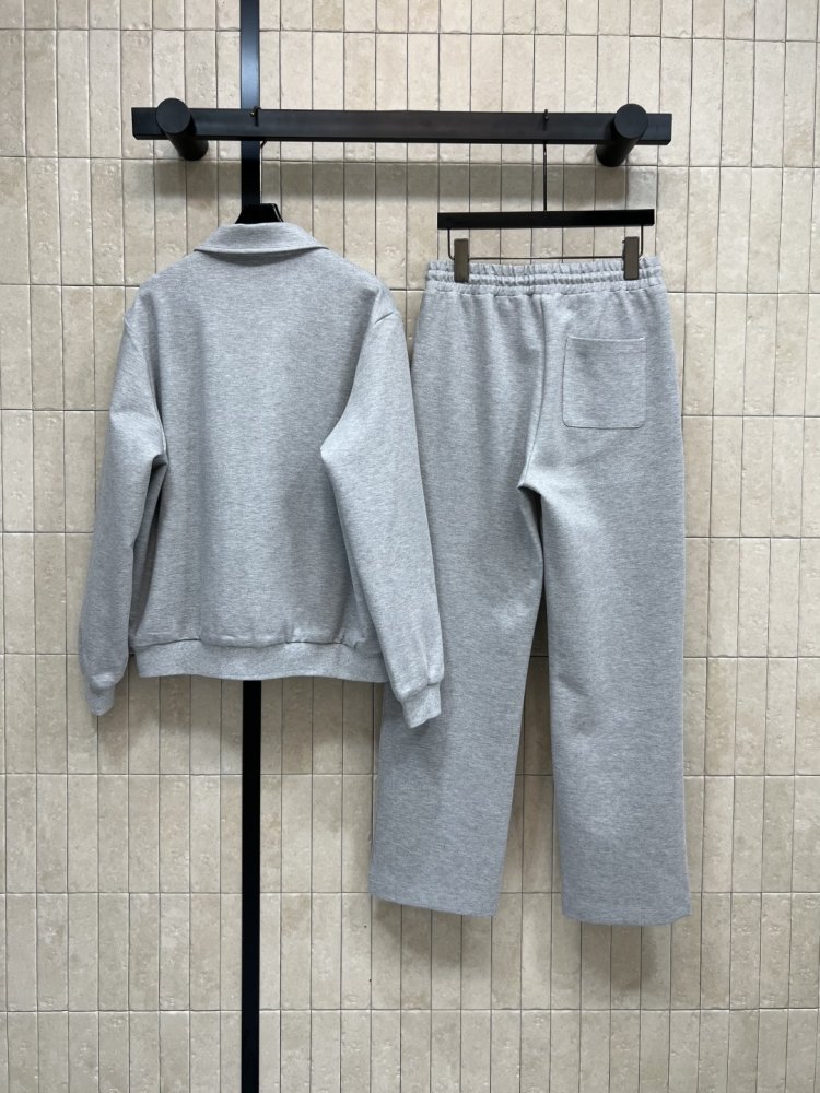 Costume sports female фото 7