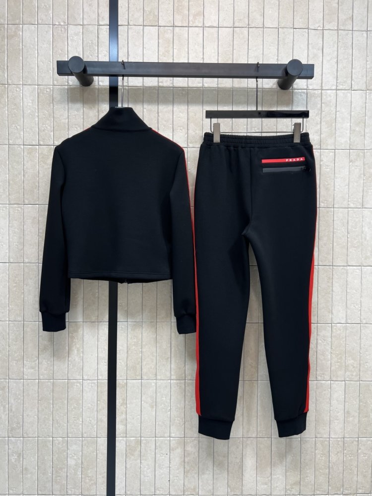 Костюм спортивный женский фото 7