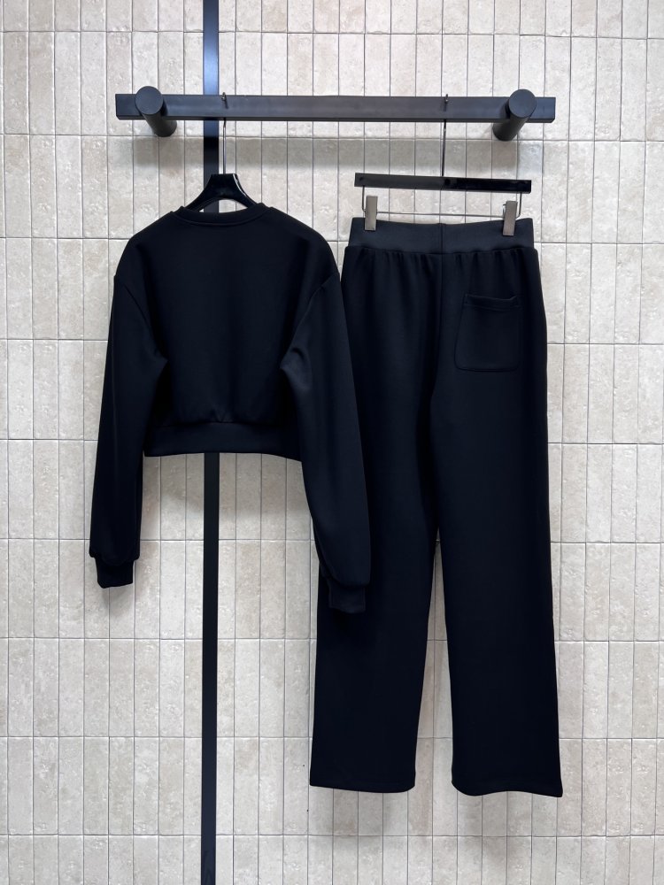 Costume sports female фото 7