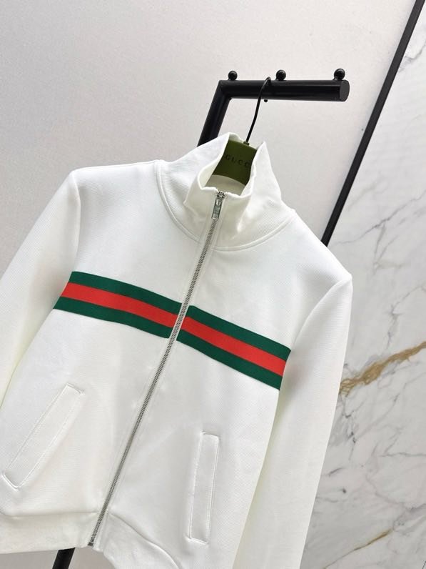 Костюм спортивный женский фото 8