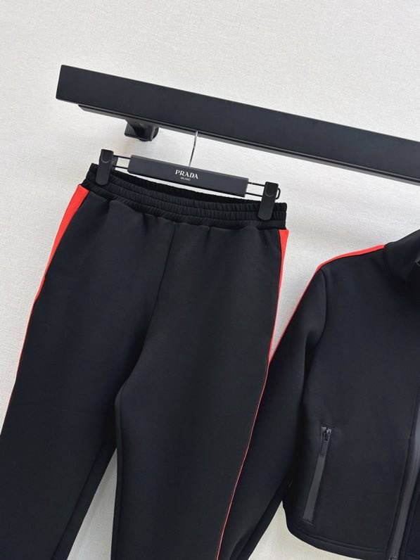 Костюм спортивный женский фото 8