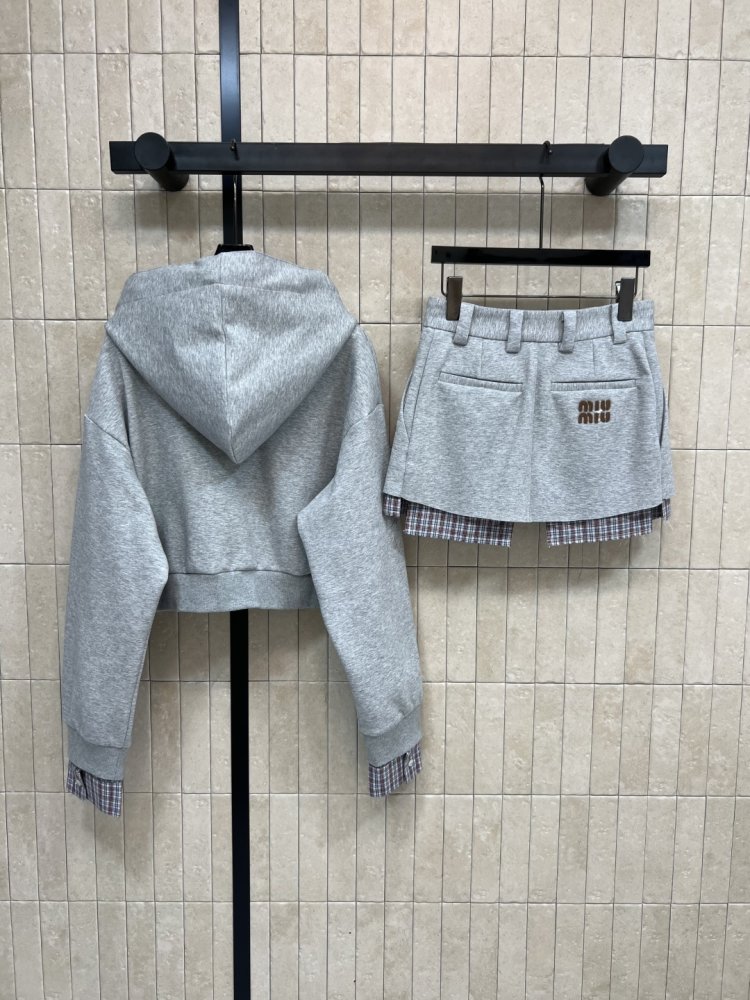 Костюм спортивный женский фото 8