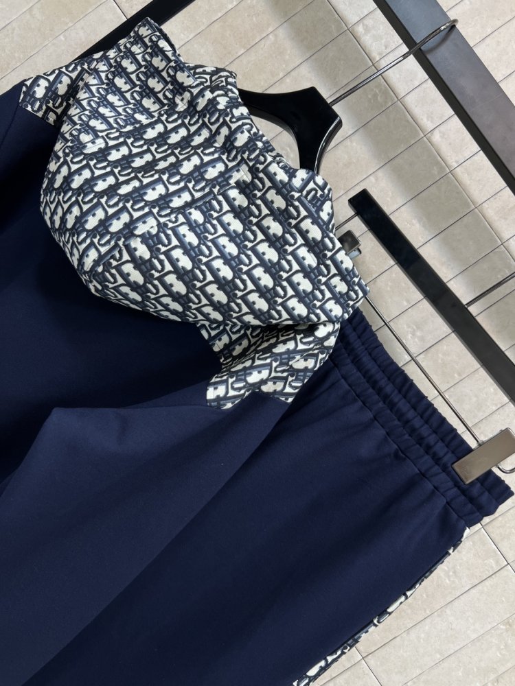 Костюм спортивний жіночий фото 8