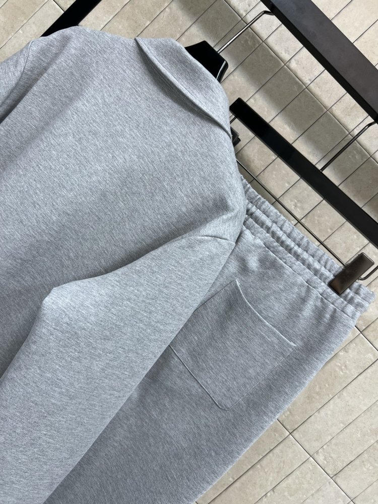 Costume sports female фото 8