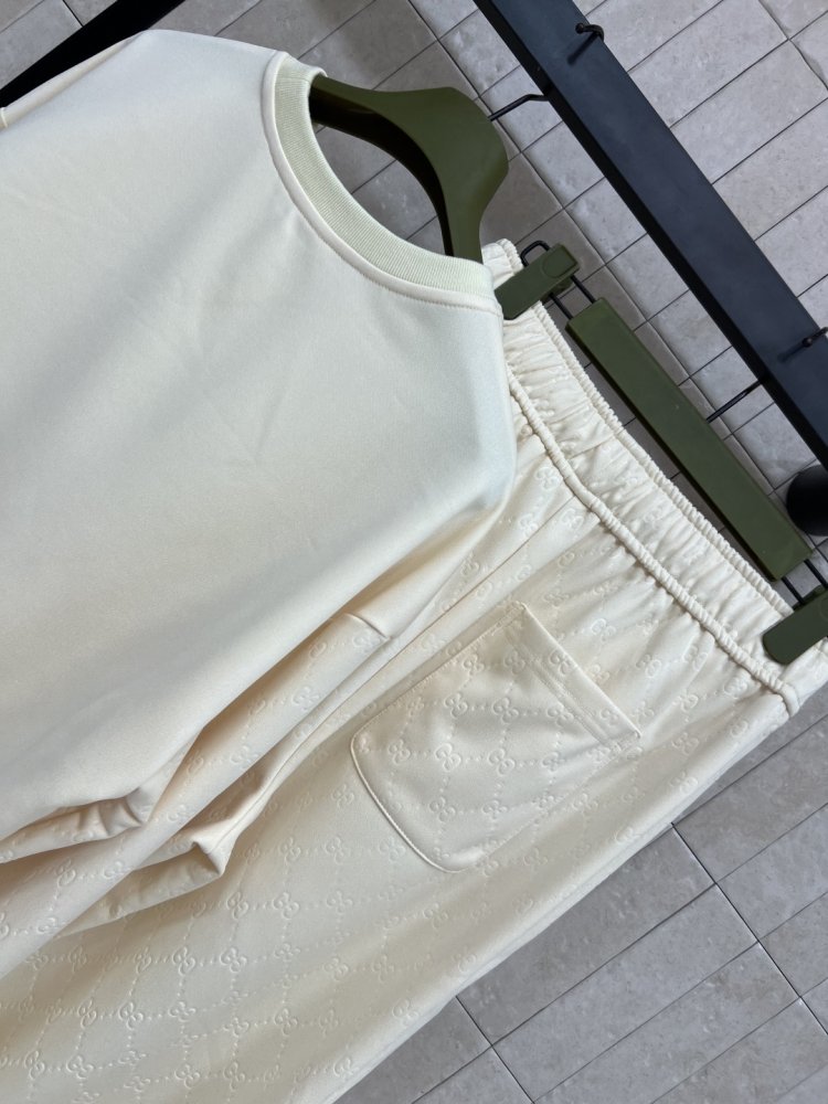 Костюм спортивный женский фото 8