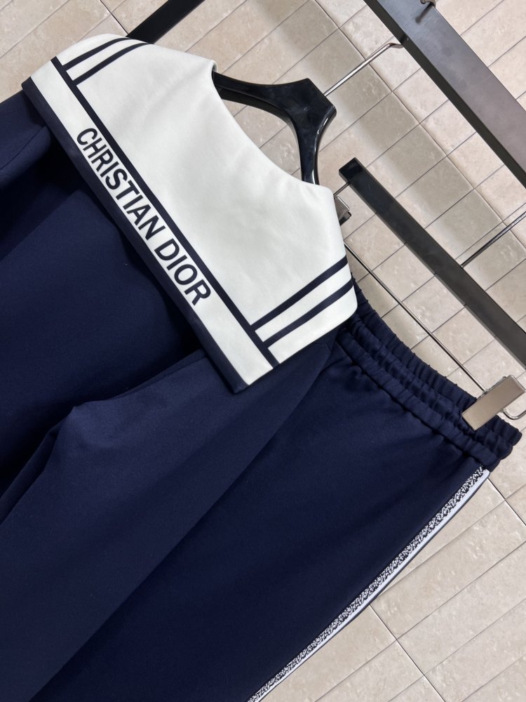 Костюм спортивний жіночий фото 8