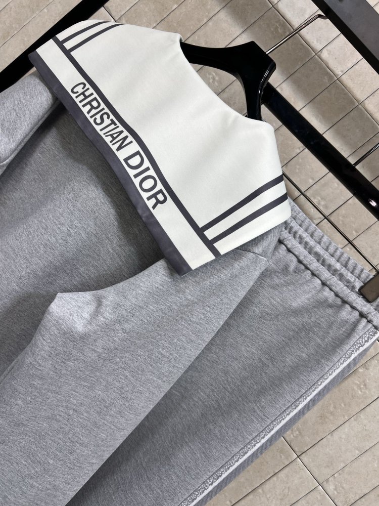 Костюм спортивний жіночий фото 8