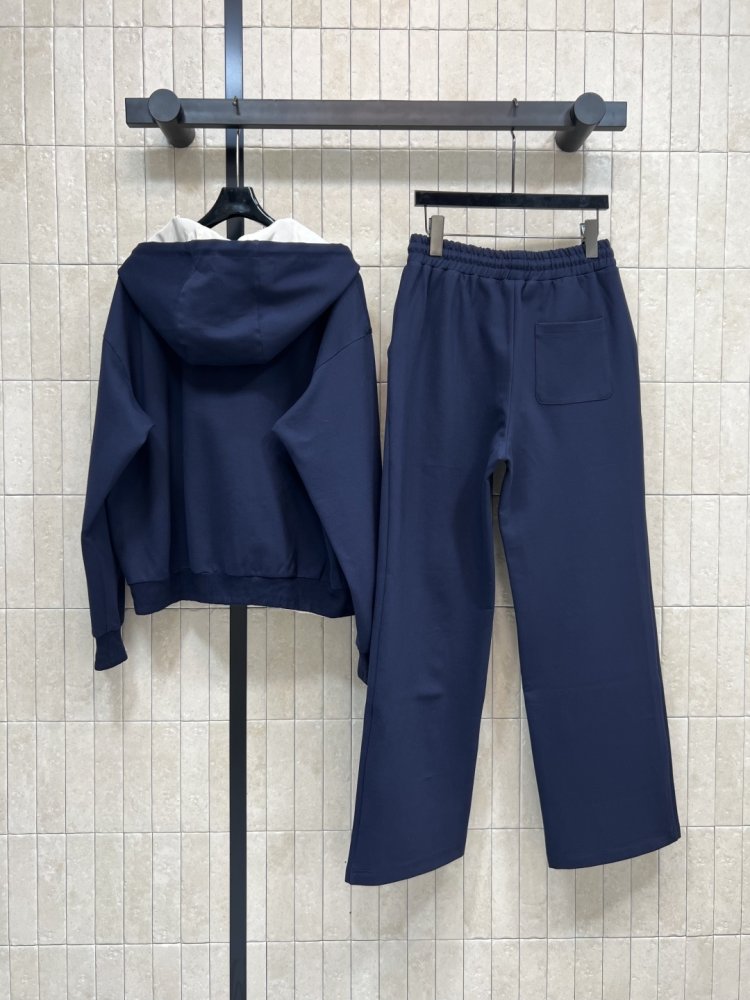 Костюм спортивний жіночий фото 8