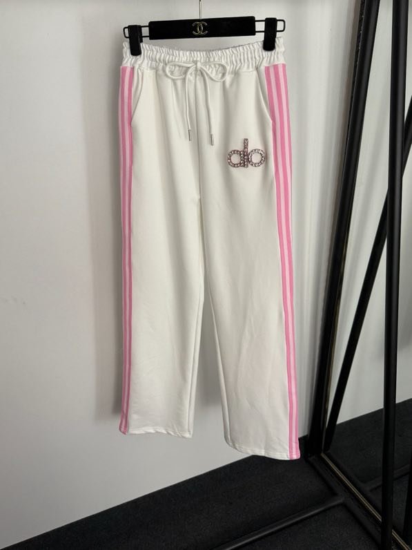 Костюм спортивный женский фото 8