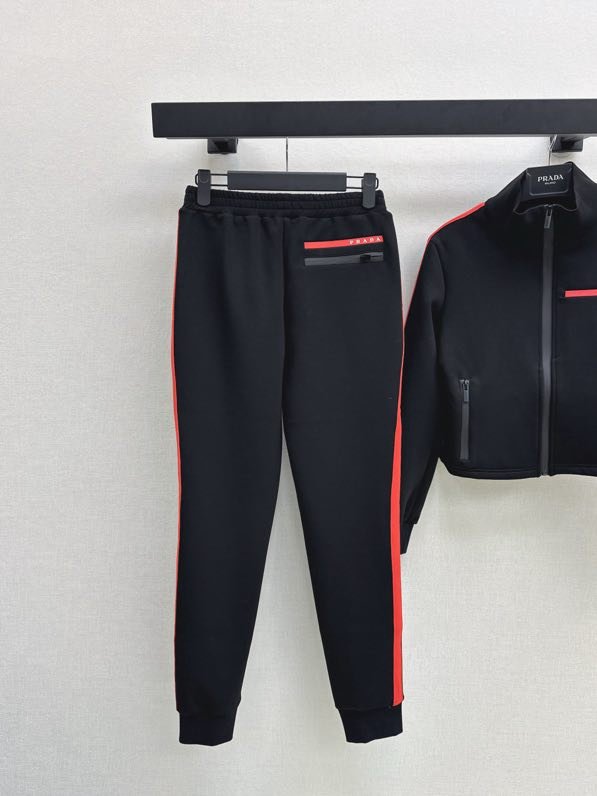 Костюм спортивный женский фото 9