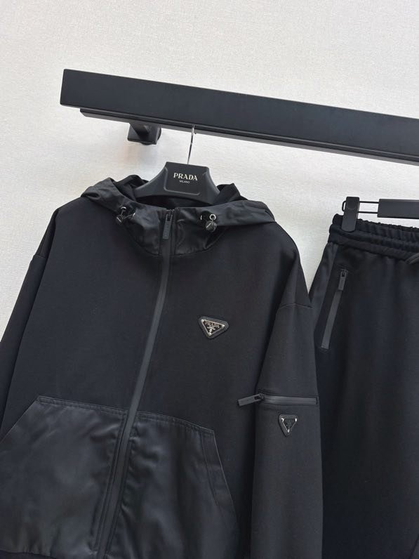 Костюм спортивный женский фото 9