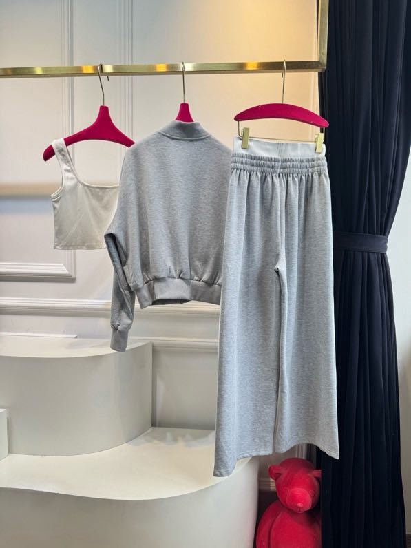 Костюм тройка спортивный женский фото 2