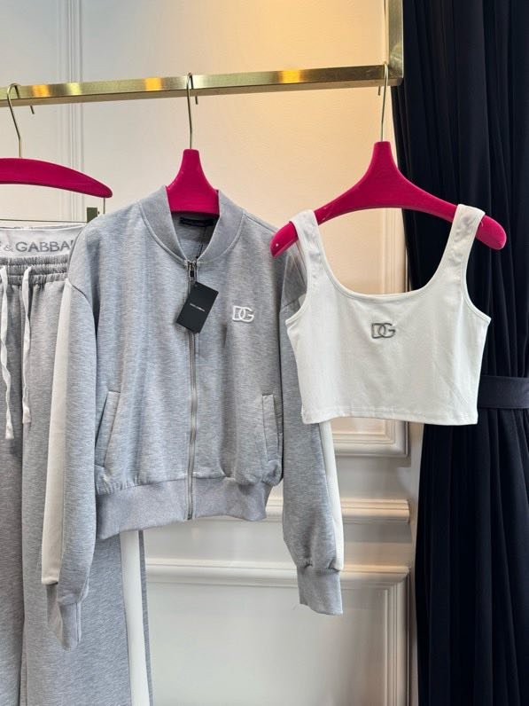 Костюм тройка спортивный женский фото 6