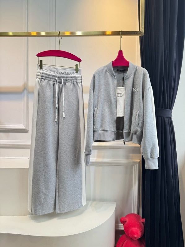 Костюм тройка спортивный женский фото 9