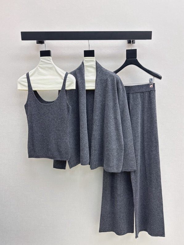 Costume troika female