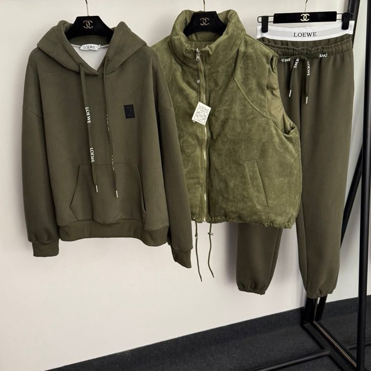 Костюм тройка женский