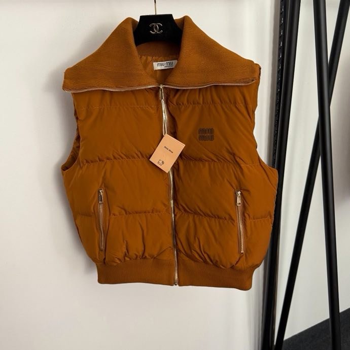 Костюм тройка женский фото 3