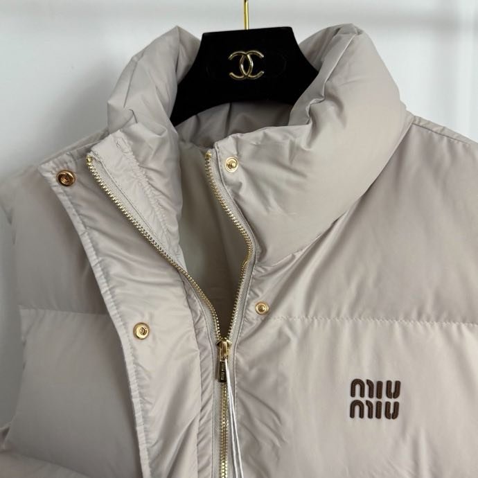 Костюм тройка женский фото 4