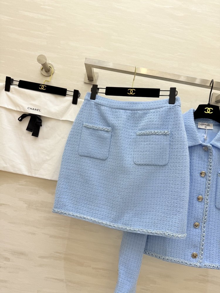 Костюм твидовый женский (пиджак и юбка) фото 7