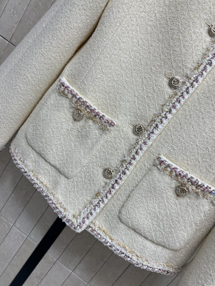 Костюм твидовый женский фото 3