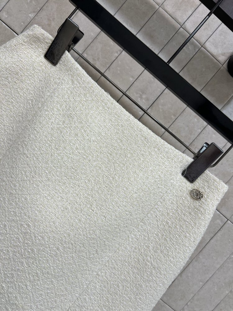 Костюм твидовый женский фото 4