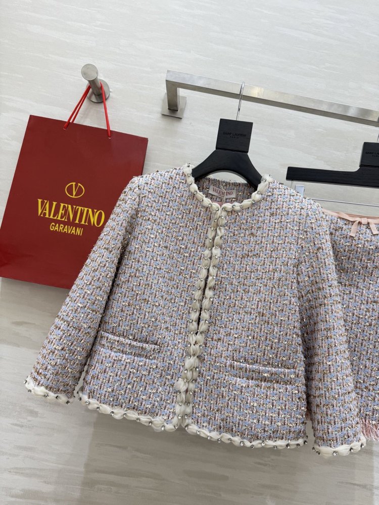 Костюм твидовый женский фото 6