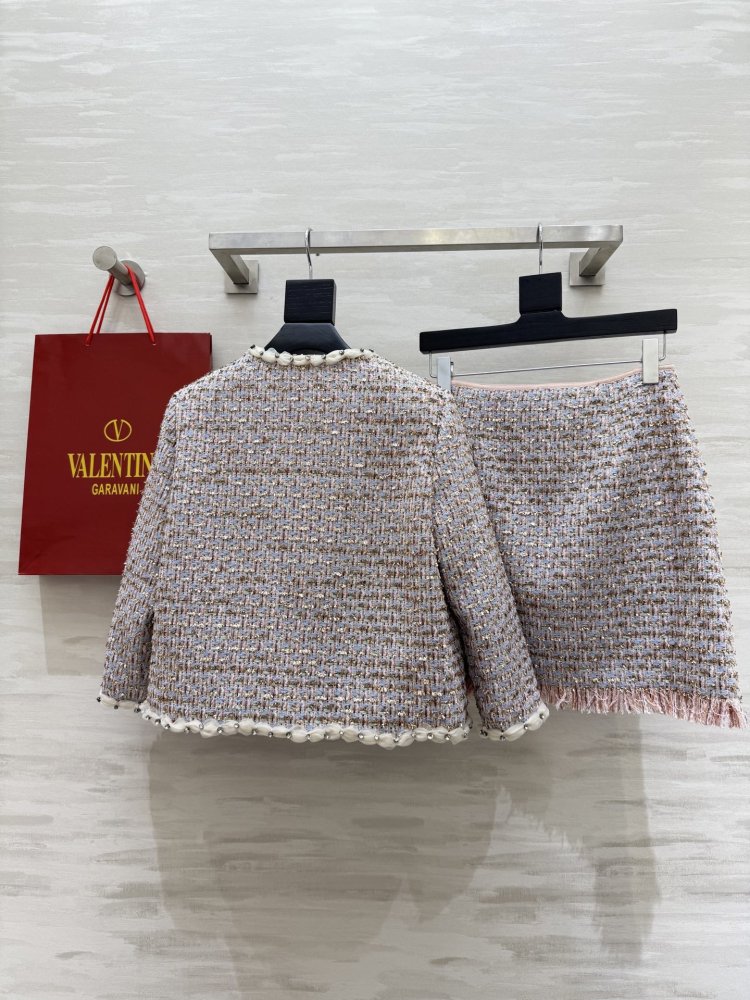 Костюм твидовый женский фото 8