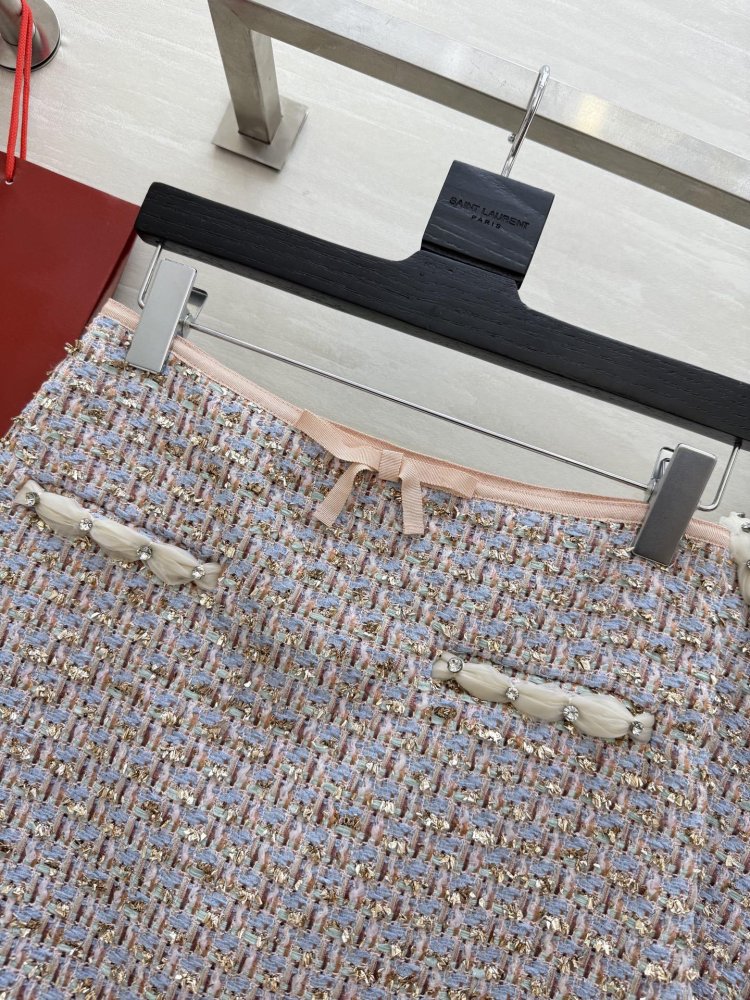 Костюм твидовый женский фото 9