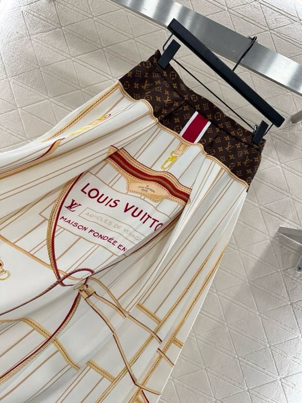 Costume female (two-sided jacket and skirt) фото 7