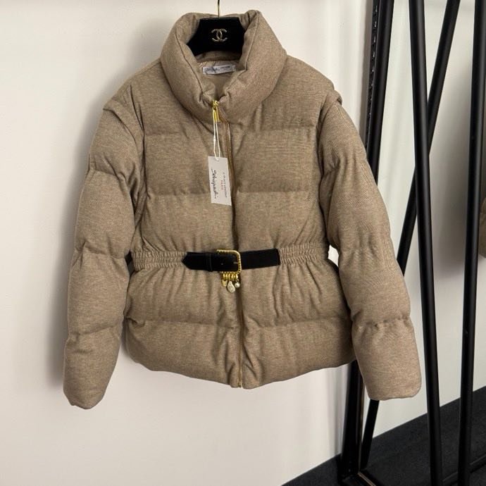 Костюм жіночий з трьох предметів фото 4